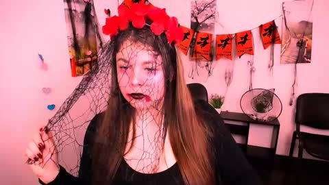 Mary online show from 10/30/25, 11:00