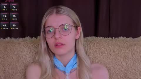 Monica online show from 11/10/25, 08:30