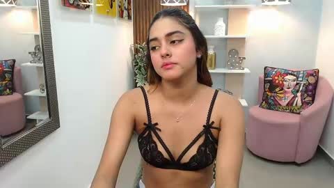 Lucy online show from 06/03/26, 02:33