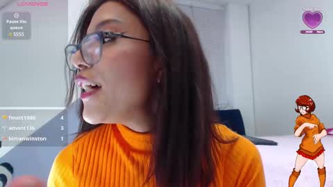 Lucy  online show from 01/30/25, 04:06