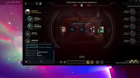 Snapshot of _lucyx__ chatting on 10/08/25, 01:14 Queen. Help me reach 100 thumbs up online show from 10/08/25, 01:14