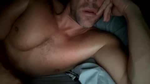 _lululeo_ online show from 10/08/25, 04:32