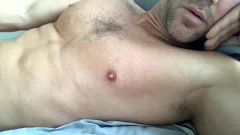 _lululeo_ online show from 11/08/25, 04:51