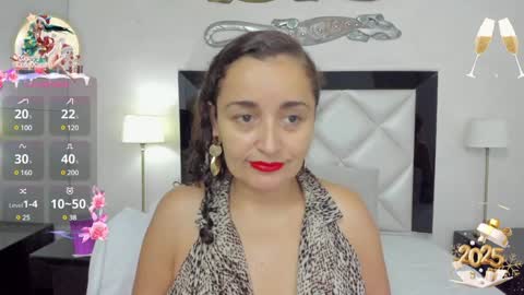 luna  sweet  online show from 01/06/25, 03:20