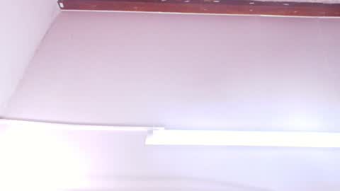 Snapshot of _luna_caliente chatting on 02/12/25, 03:07 Luna online show from 02/12/25, 03:07
