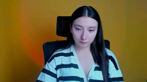 Luna online show from 10/09/25, 11:19