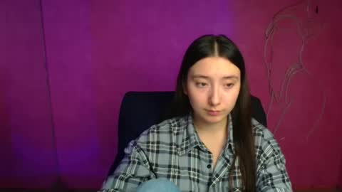 Luna online show from 10/11/25, 05:28