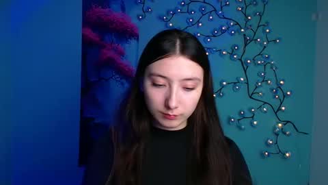 Luna online show from 10/15/25, 09:09