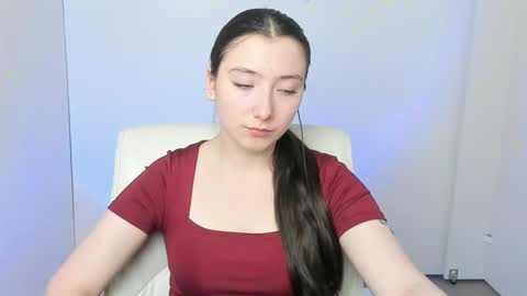 Luna online show from 10/23/25, 11:20