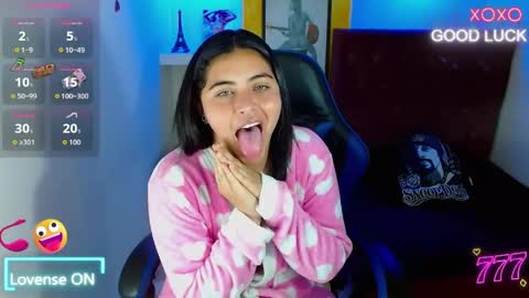 luna torres online show from 05/12/26, 02:25