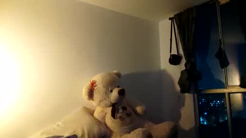 _lunaa__ online show from 12/03/24, 04:25