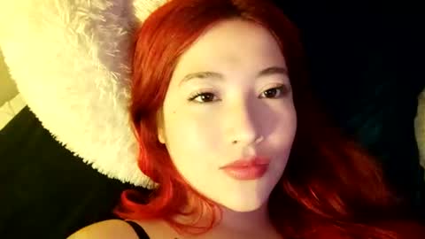 _lunaa__ online show from 12/27/24, 12:29