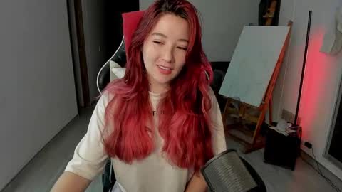 _lunaa__ online show from 02/12/25, 11:41