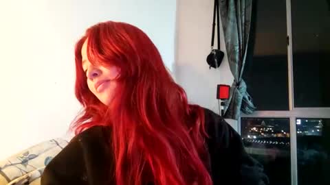 _lunaa__ online show from 03/05/25, 01:42