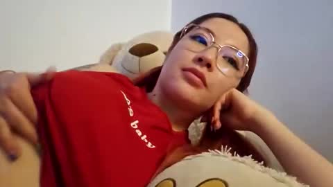 _lunaa__ online show from 09/12/25, 07:19