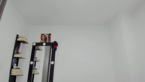 Snapshot of _lunapetite chatting on 01/13/26, 09:53 Luna online show from 01/13/26, 09:53