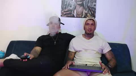 STIVEN online show from 10/09/25, 03:04