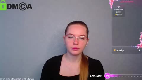 Welcome guys  Pleasure to see you all here  My name is Lysafeta and MichaelaTip menu is active Private is open  online show from 12/05/24, 07:16