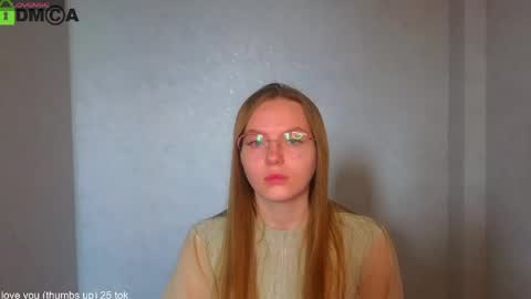 Welcome guys  Pleasure to see you all here  My name is Lysafeta and MichaelaTip menu is active Private is open  online show from 04/22/26, 06:16