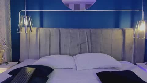 _maccaa_ online show from 10/07/25, 12:02