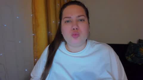 Snapshot of _madalexa_ chatting on 02/18/25, 12:59 Alexa online show from 02/18/25, 12:59