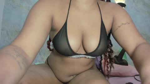 Maddy online show from 01/11/25, 12:40
