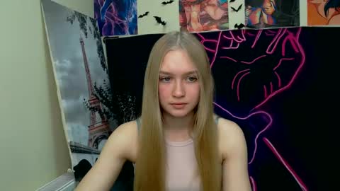 Clara online show from 12/08/24, 05:22