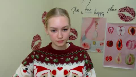 Clara online show from 01/08/25, 10:04