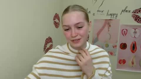 Clara online show from 01/14/25, 02:32
