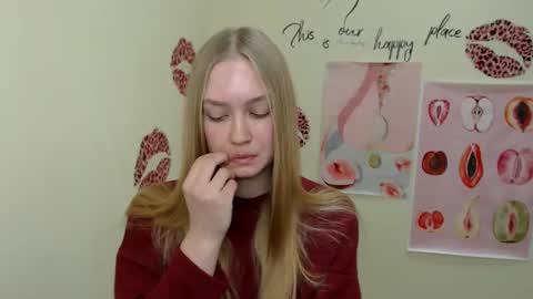 Clara online show from 01/15/25, 10:17