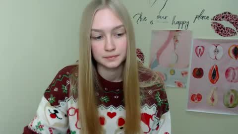 Clara online show from 01/18/25, 01:40