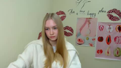 Clara online show from 01/22/25, 10:07