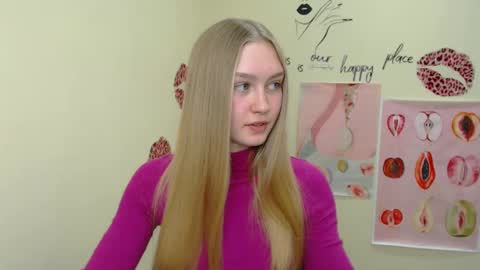 Clara online show from 02/14/25, 12:14