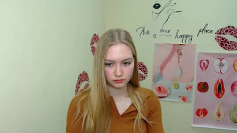 Clara online show from 02/23/25, 05:23