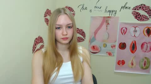 Clara online show from 03/01/25, 07:19