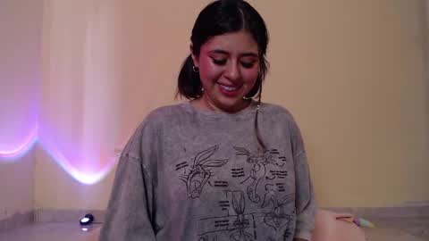Maia online show from 01/25/25, 04:24