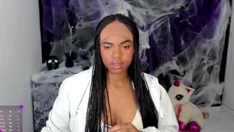 Snapshot of _marcela_22 chatting on 10/13/25, 09:26 MARCELA online show from 10/13/25, 09:26