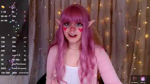 Kira online show from 11/25/25, 08:47