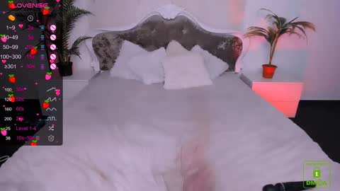 Eva  online show from 12/31/24, 01:47