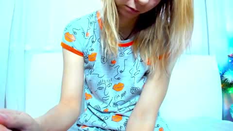 Scarlett online show from 01/11/25, 07:28