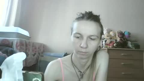 Snapshot of _mari_so chatting on 06/28/26, 09:15 Scarlett online show from 06/28/26, 09:15