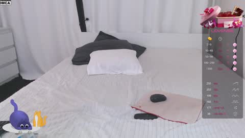 Mari online show from 12/15/24, 12:28
