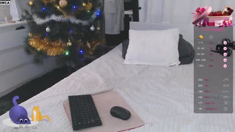 Mari online show from 12/29/24, 12:12