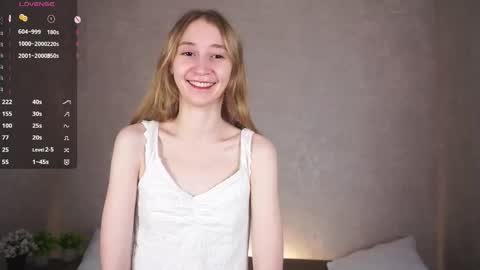  Gwen  online show from 09/23/25, 02:58