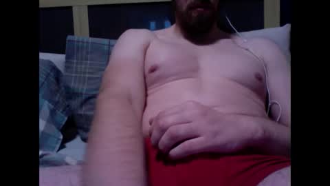 Snapshot of _maverick1985_ chatting on 01/21/25, 09:36 _maverick1985_ online show from 01/21/25, 09:36