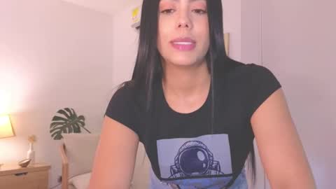 Megan online show from 12/03/24, 07:33