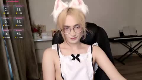 _meow_neko_ online show from 06/29/26, 10:48