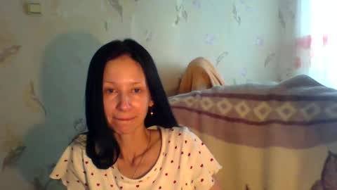 Snapshot of _merrry_ chatting on 05/11/26, 06:30 Merry online show from 05/11/26, 06:30