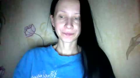 Snapshot of _merrry_ chatting on 05/11/26, 05:21 Merry online show from 05/11/26, 05:21