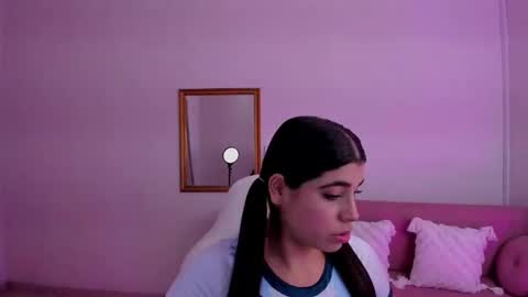  MIa blue 18  online show from 11/18/25, 07:18